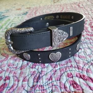 Ariat Black & Silver Heart Belt 32